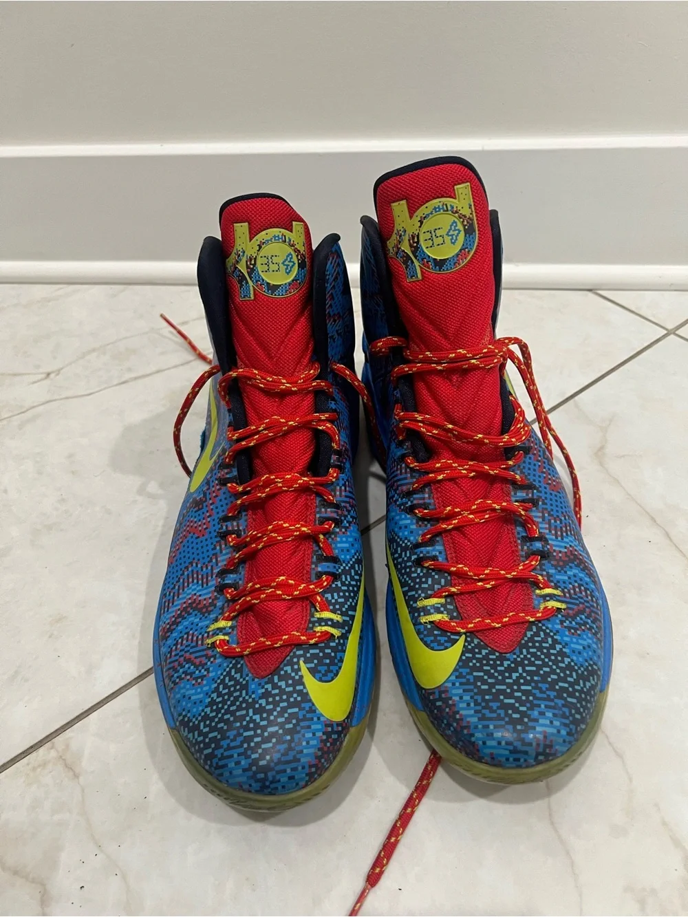 Nike Blue Zoom KD 5 'Christmas' Sneakers Size 13 US